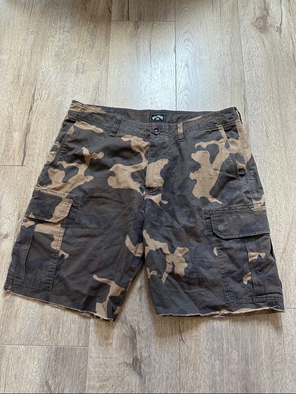 Billabong Men's Camo Cargo Shorts in Brown and Tan